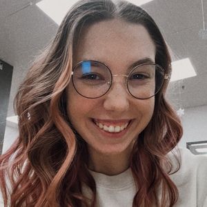 Meet your Posher, Bethany